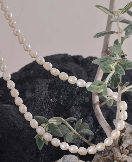 Luxurious Natural Fresh Water Pearl Strand Necklace