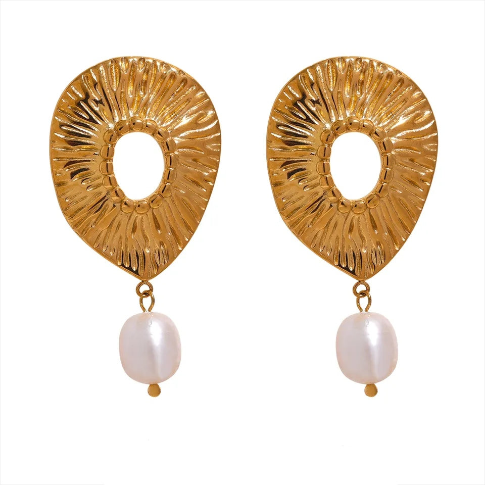 Natural Fresh Water Pearl Hollow Earrings