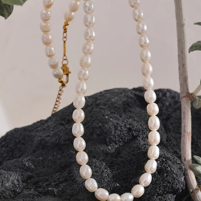 Luxurious Natural Fresh Water Pearl Strand Necklace