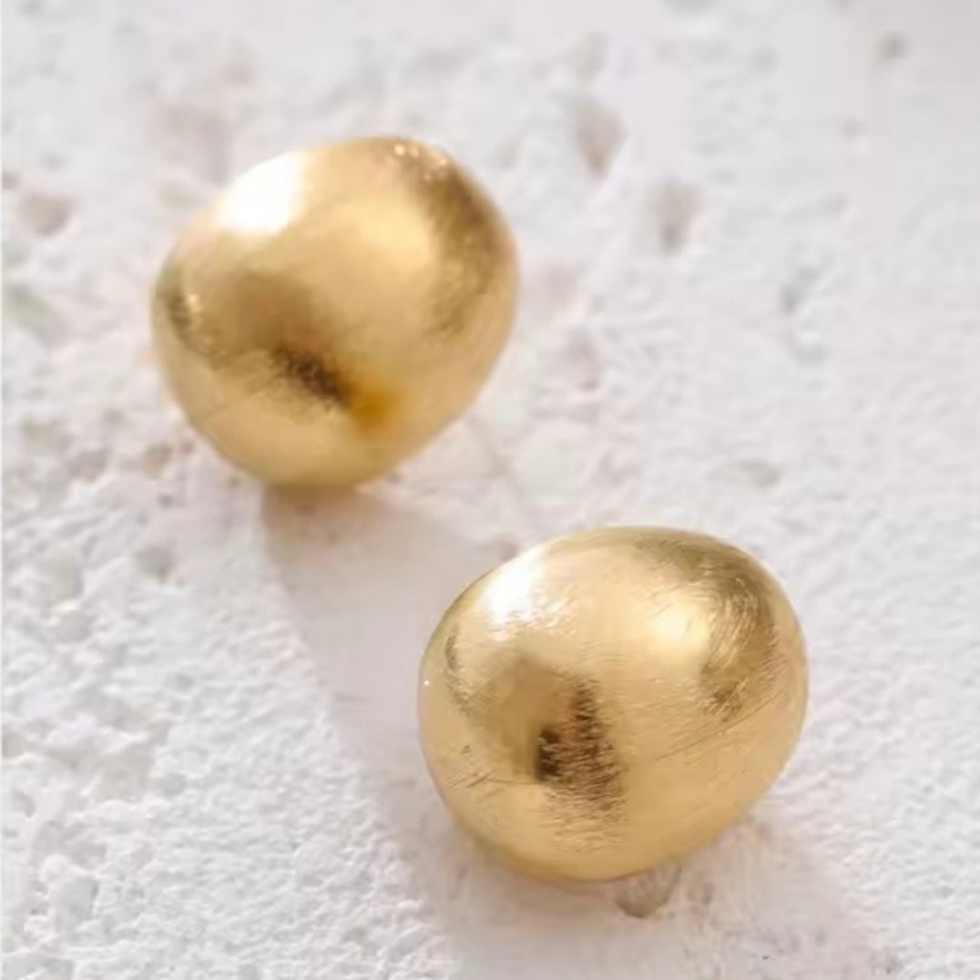 Brushed Pebble Studs