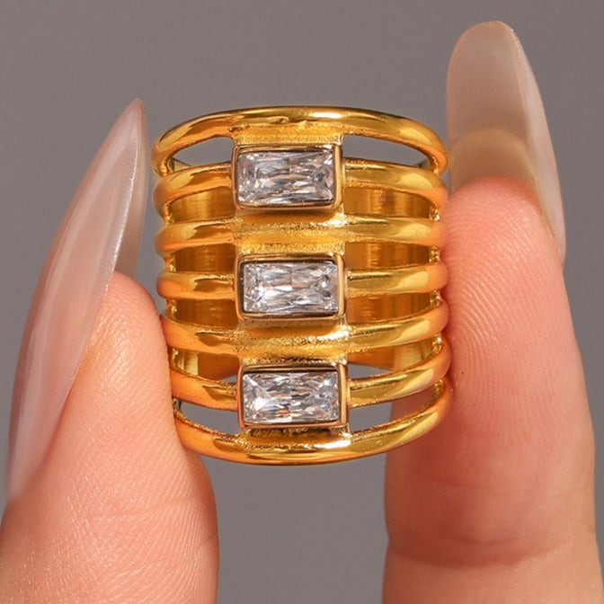 The Golden Horizon Ring