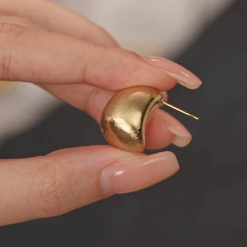 Brushed Pebble Studs