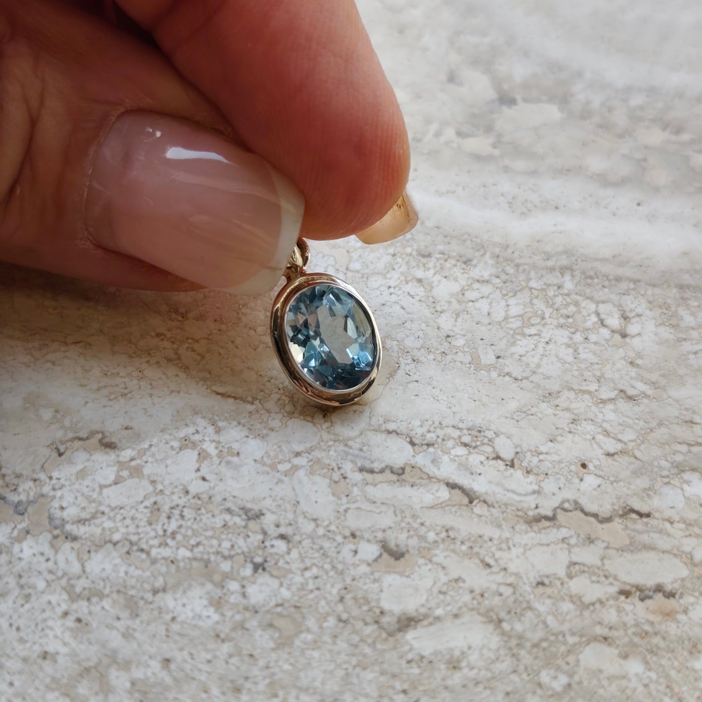 Celestia Pendant